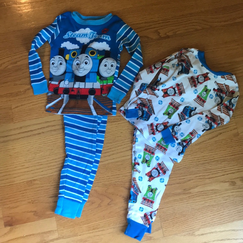 Thomas the Train pajamas - EUC